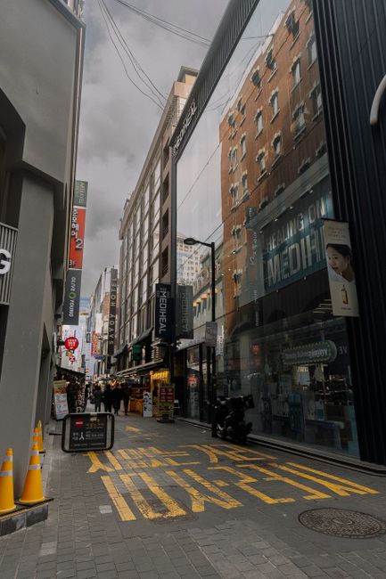 myeongdong-alternative-shopping-spots-lo
