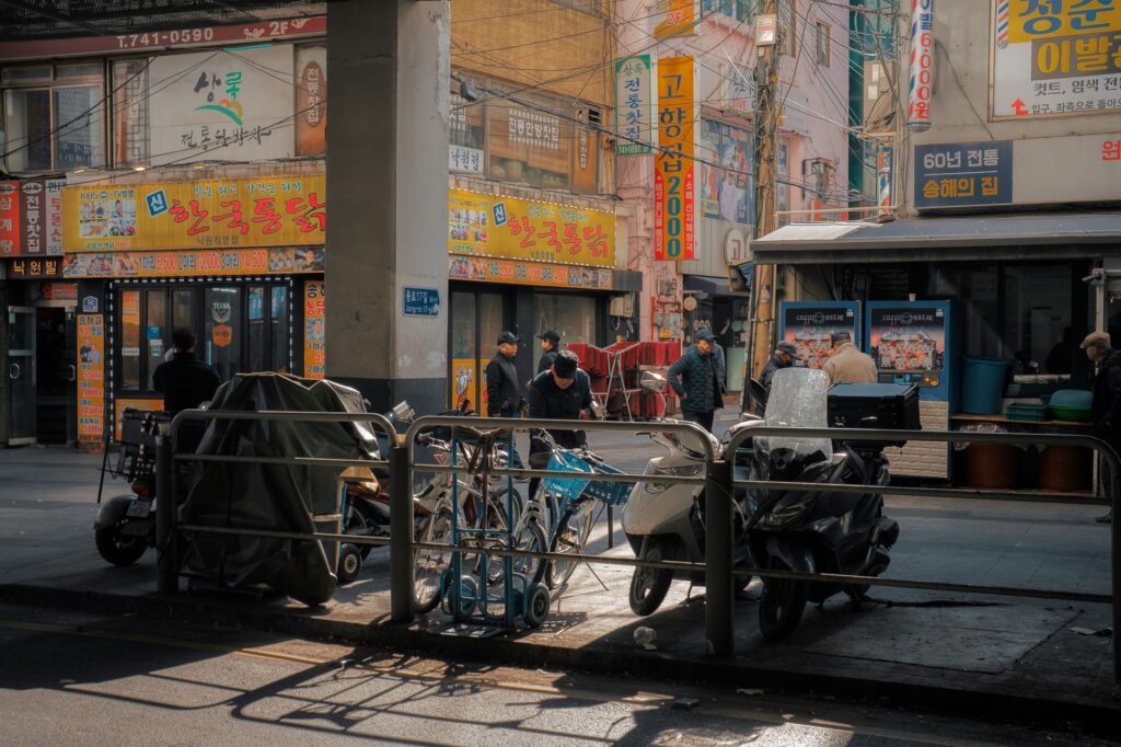 Korea Heat Wave: Danger and Safety Tips — editorial news image